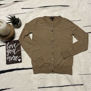J Crew camel color 100% merino wool sweater size XS